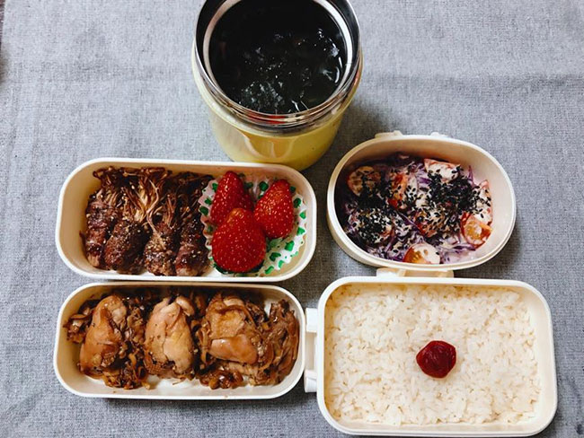 25 hộp cơm văn phòng ngon ngất ngây để chị em khỏi nghĩ mai nấu gì 2 hộp cơm văn phòng