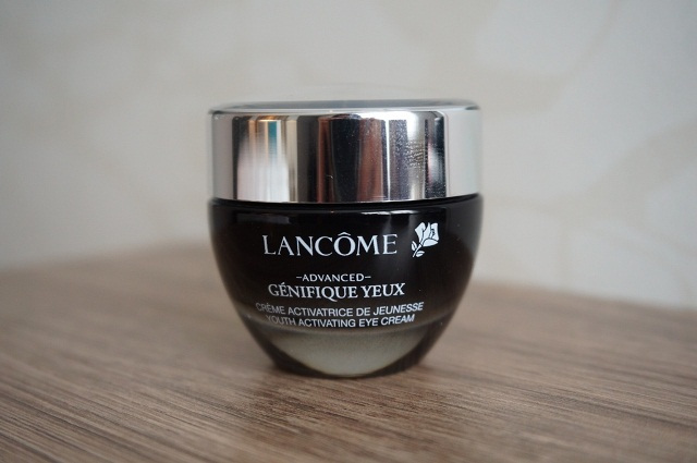 2 sản phẩm kem mắt Lancome đánh bay vết nhăn và trị thâm hiệu quả 2 kem mắt lancome