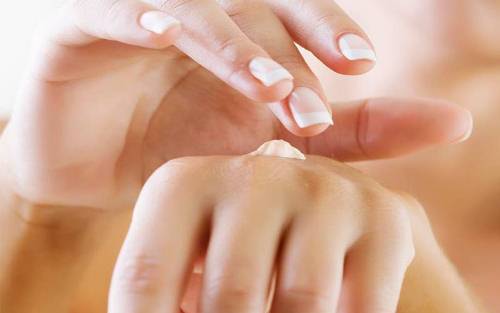 Review top 9 kem dưỡng da tay tốt nhất nên mua 2020 1 kem dưỡng da tay