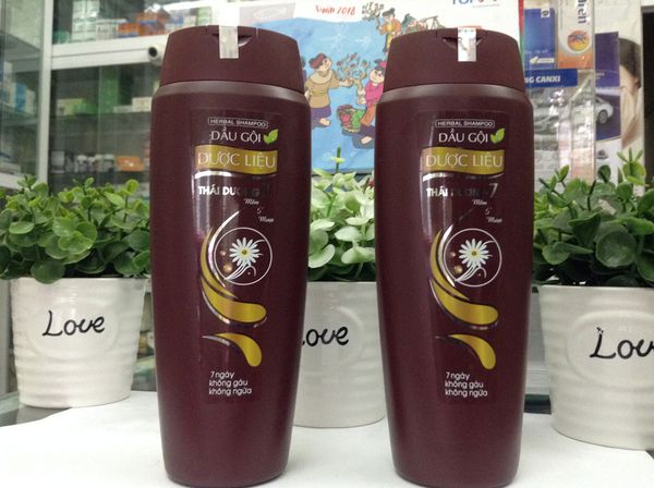 Rụng tóc là do đâu? Dầu gội ngăn rụng tóc tốt nhất hiện nay 5 dầu gội ngăn rụng tóc