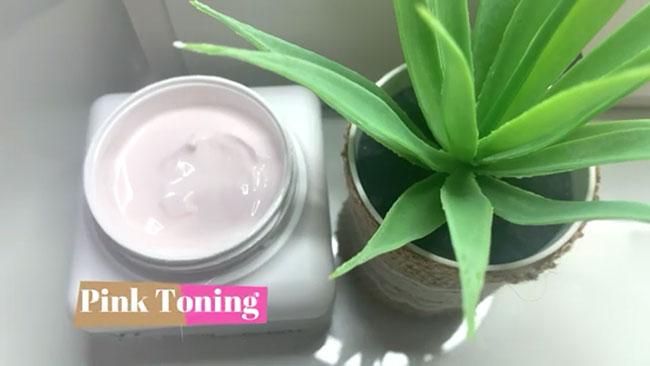 Kem dưỡng V7 của nhà Dr.jart+ “chinh phục” mình như thế nào? 5 kem dưỡng v7