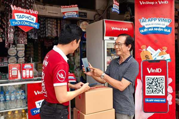 Vinshop là gì? App của ông lớn Vingroup hứa hẹn tương lai kinh tế? 2 vinshop