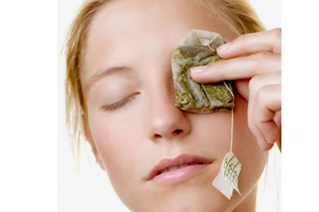 Học ngay 22 cách trị thâm quầng mắt tại nhà chị em nên dùng 5 cách trị thâm quầng mắt